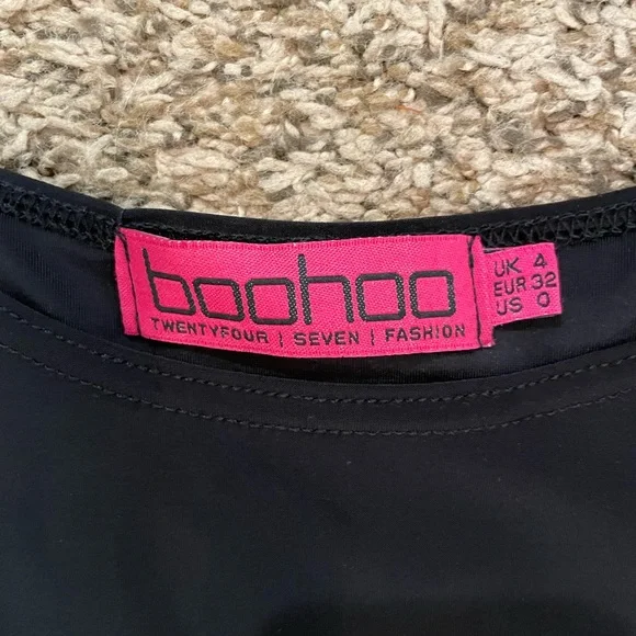 BNWOT Skims Inspired Boohoo Black Body Con Maxi Dress With Slit - Picture 2 of 3